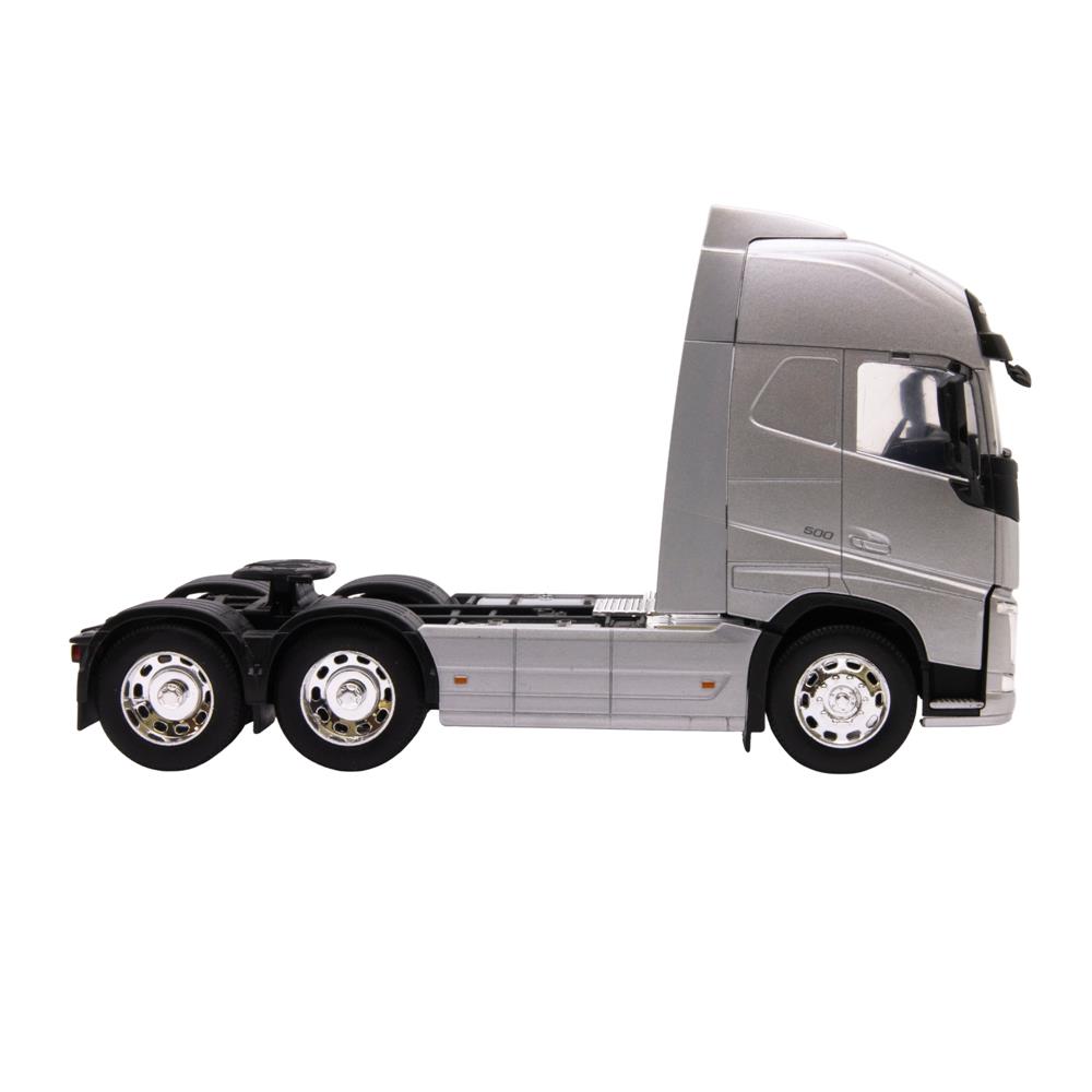 VOLVO FH (6X4) PLATEADO 1:32 miniatura